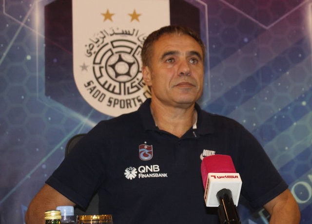 Trabzonspor taraftarlarından Ersun Yanal'a tepki