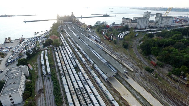 Gebze-Haydarpaşa ve Sirkeci- Halkalı banliyö hatları 2018 açılacak