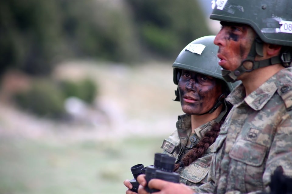 Kadın astsubay adayları eğitimlere başladı! İşte o görüntüler