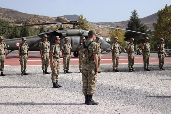 Kadın astsubay adayları eğitimlere başladı! İşte o görüntüler