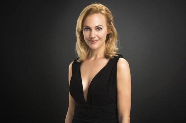 Meryem Uzerli bilinmeyenlerini anlattı