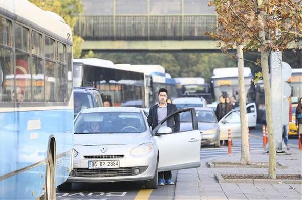 Saat 09.05... Tüm Türkiye'de hayat durdu