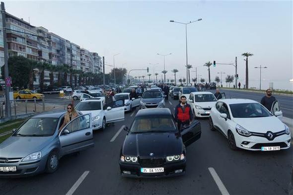 Saat 09.05... Tüm Türkiye'de hayat durdu