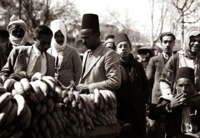 Türkiye'den ve dünyadan kareler! İşte gamalı haçın ay-yıldız ile değiştiği o an