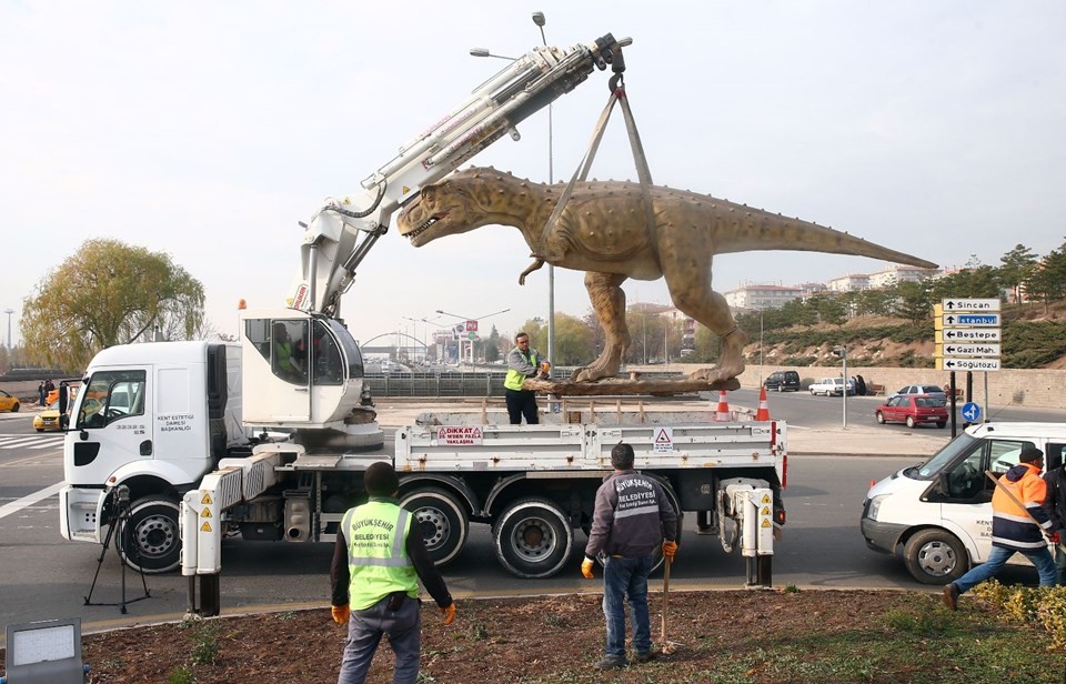 Değişim sürüyor: Fıskiyeden sonra dinozor da gitti!