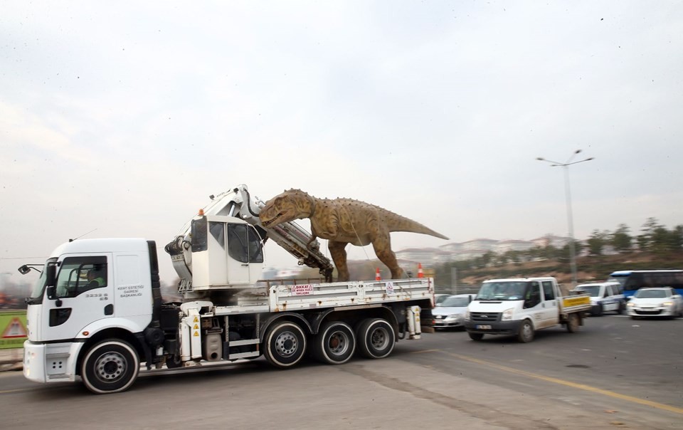 Değişim sürüyor: Fıskiyeden sonra dinozor da gitti!