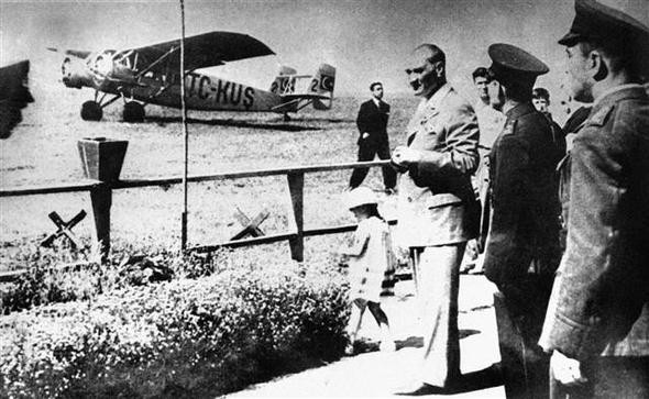 Genelkurmay arşivinden Atatürk'ün az bilinen fotoğrafları