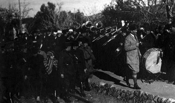 Genelkurmay arşivinden Atatürk'ün az bilinen fotoğrafları