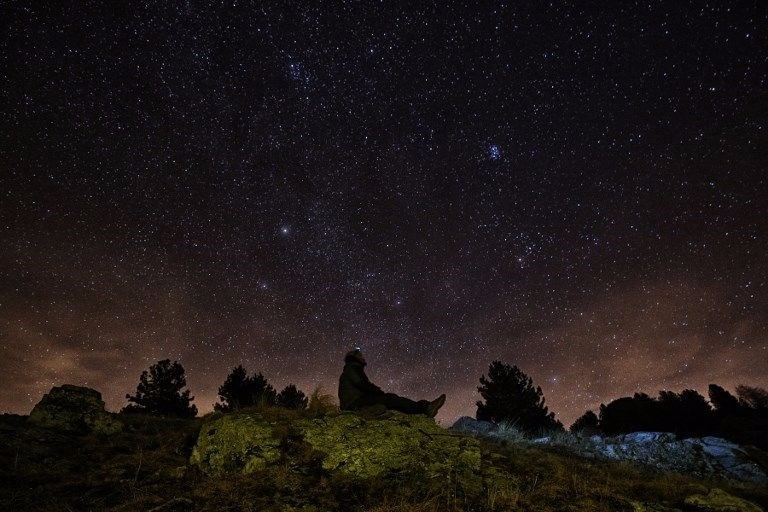 Gökyüzünde yılın en son ve en büyük görsel şöleni bu gece!