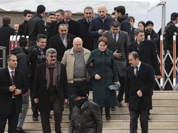 Yavuz Yılmaz'a böyle veda ettiler!