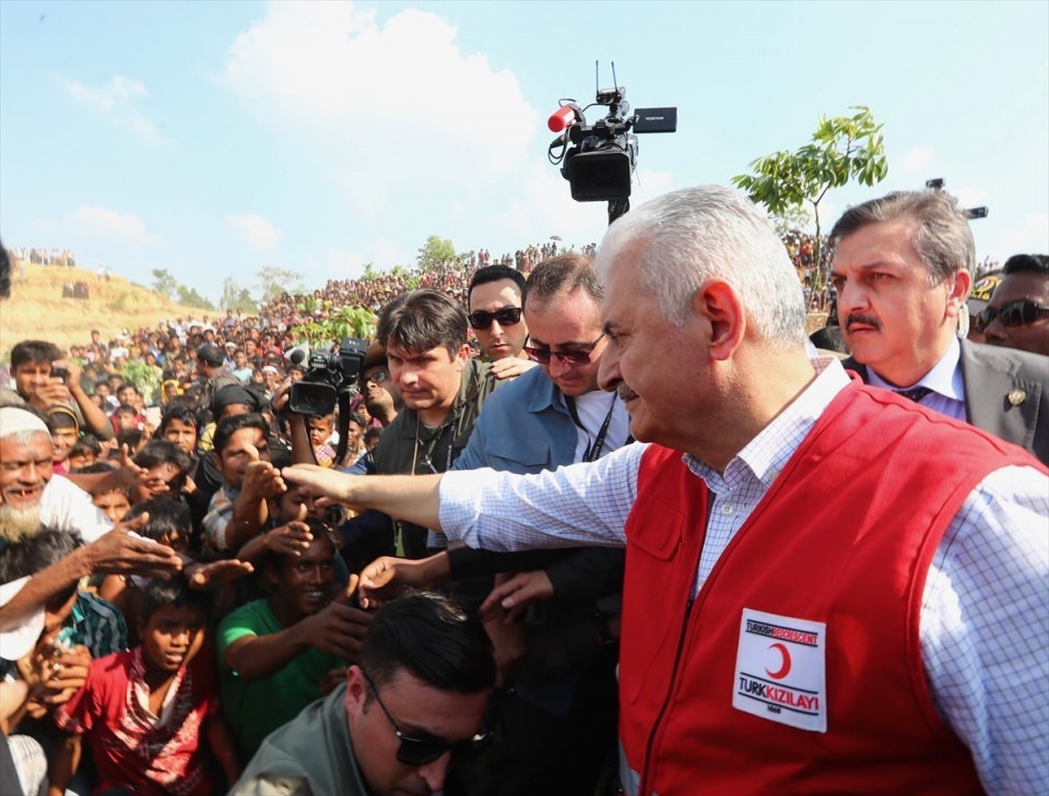 Yıldırım'dan Arakanlı Müslümanların Yaşadığı Kampa Ziyaret! İşte o kareler...