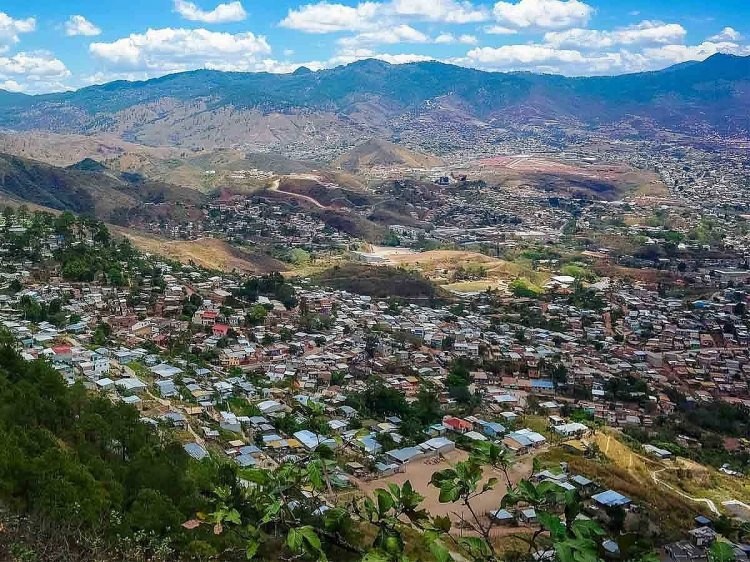 İşte ABD'ye destek veren ülkeler ve yüz ölçümleri