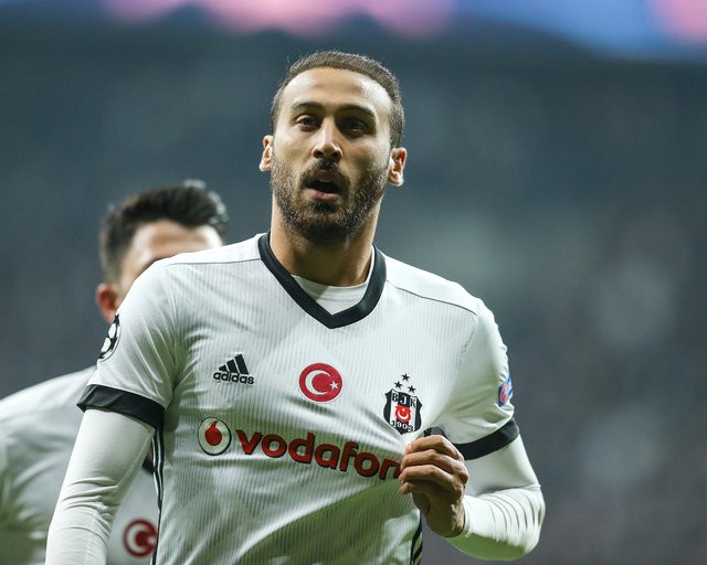 Cenk Tosun transfer oluyor