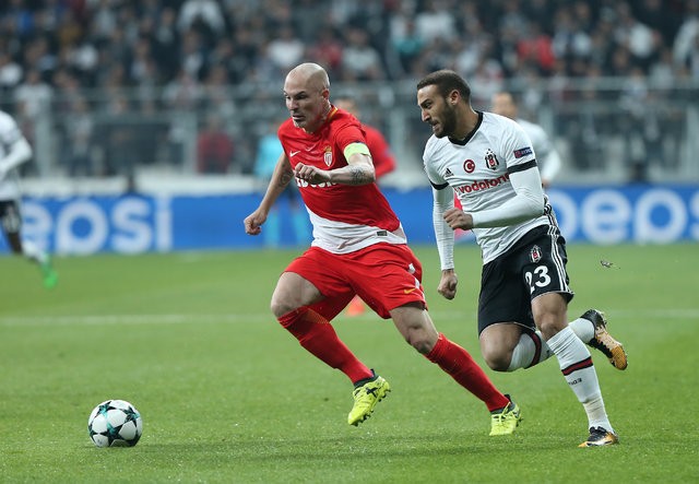 Cenk Tosun transfer oluyor