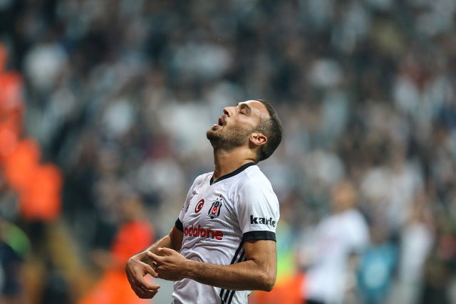 Cenk Tosun transfer oluyor