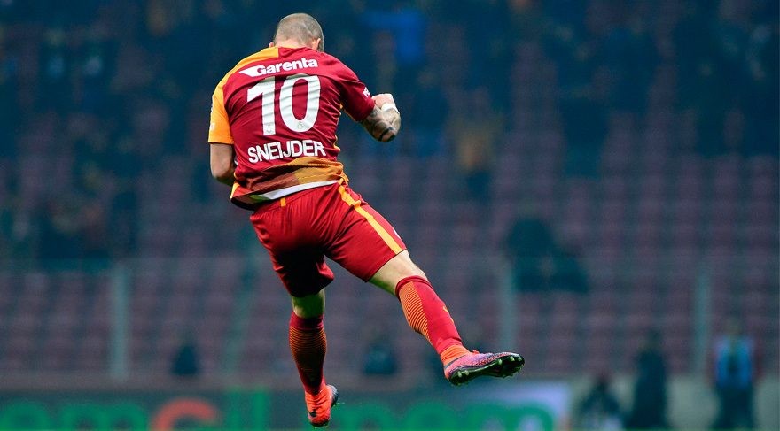 Sneijder Galatasaray'a geri mi geliyor