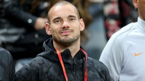 Galatasaray'ın şok kararı en çok Sneijder'i üzdü