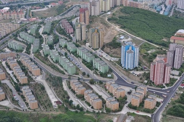 İstanbul'da 3, Ankara'da 7 ilçe en çok ev satışında ilk 20'ye girdi