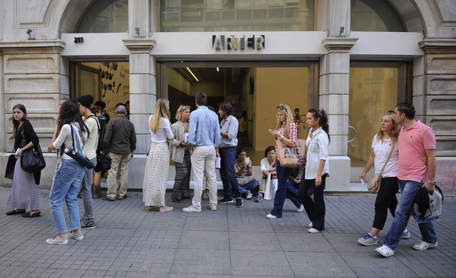 İKSV açıkladı: %39 kitap okumuyor, %49 sinemaya gitmiyor