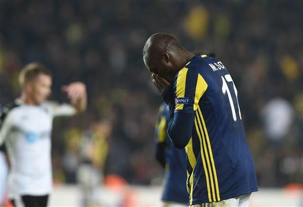 Fenerbahçe taraftarı sosyal medyayı salladı