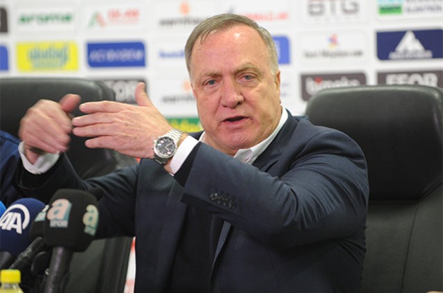 Advocaat'ın bu sözleri Fenerbahçe'yi karıştıracak!