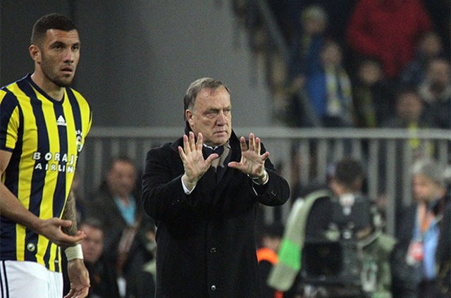 Advocaat'ın bu sözleri Fenerbahçe'yi karıştıracak!