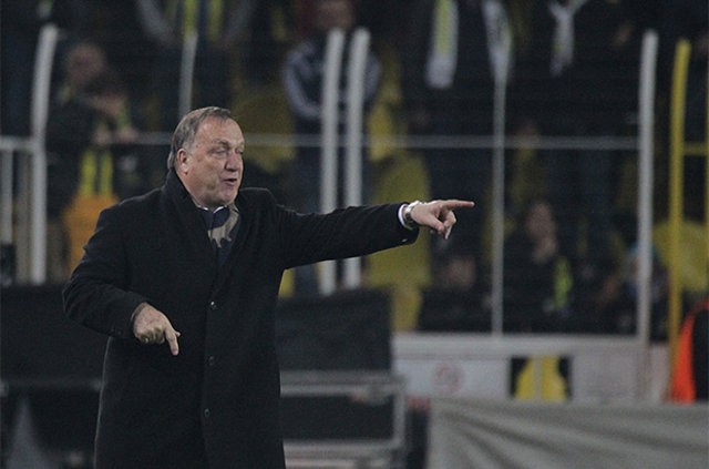 Advocaat'ın bu sözleri Fenerbahçe'yi karıştıracak!