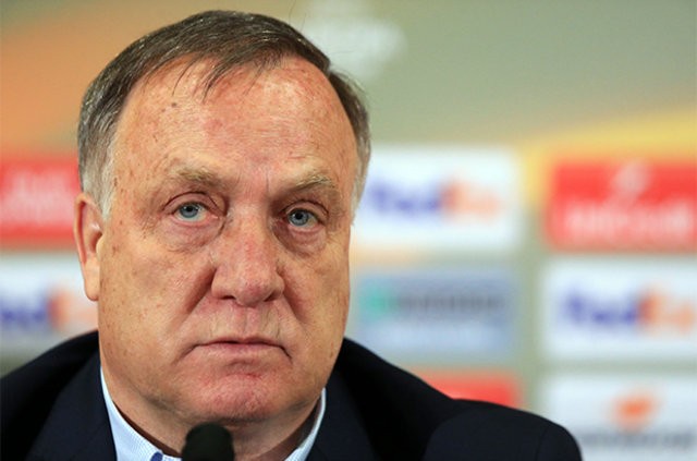 Advocaat'ın bu sözleri Fenerbahçe'yi karıştıracak!