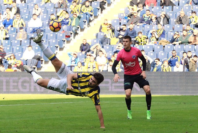 Fenerbahçe'de deprem! İşte gidecek isimler...