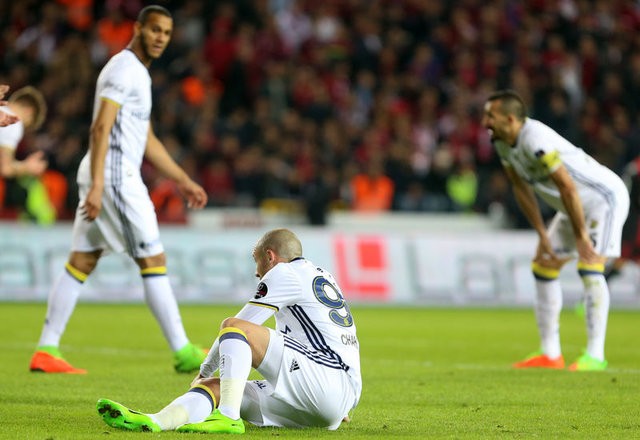 Fenerbahçe'de deprem! İşte gidecek isimler...