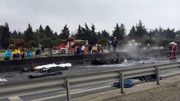 İstanbul'daki helikopter kazasından ilk görüntüler