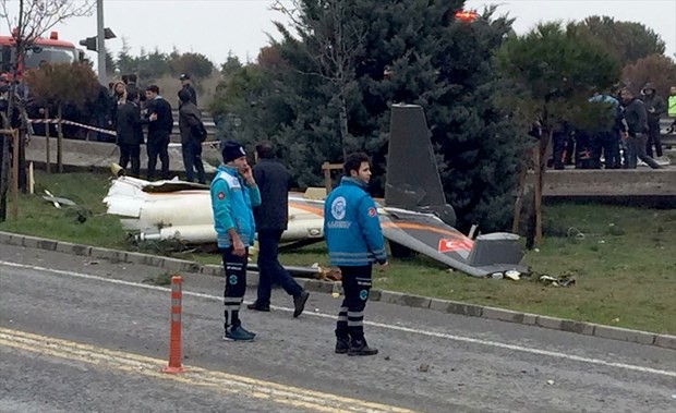 İstanbul'daki helikopter kazasından ilk görüntüler