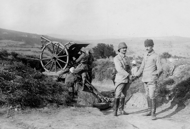 TSK, Çanakkale Zaferi'ne ait fotoğraflar paylaştı