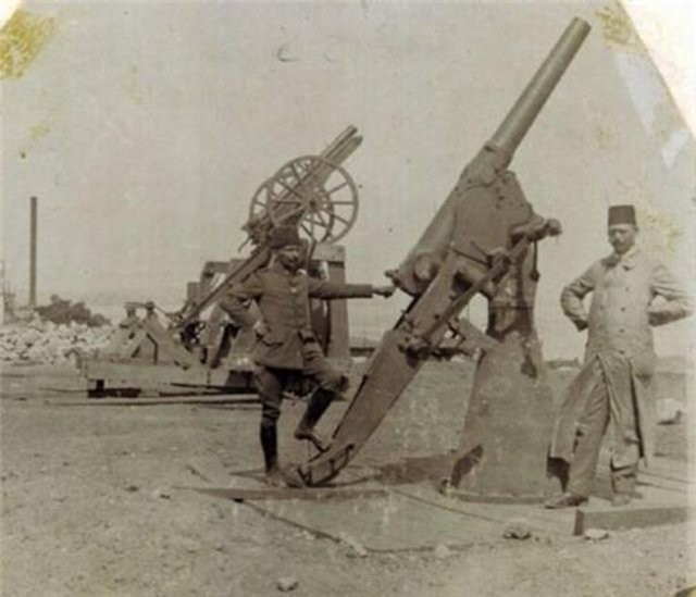 TSK, Çanakkale Zaferi'ne ait fotoğraflar paylaştı