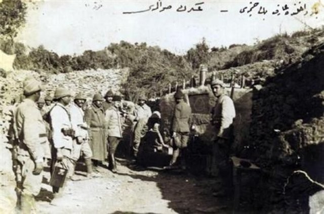 TSK, Çanakkale Zaferi'ne ait fotoğraflar paylaştı