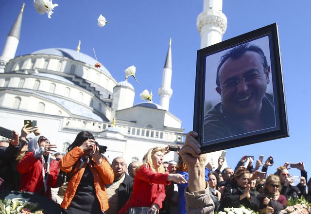 Tayfun Talipoğlu'nun cenaze töreninden kareler