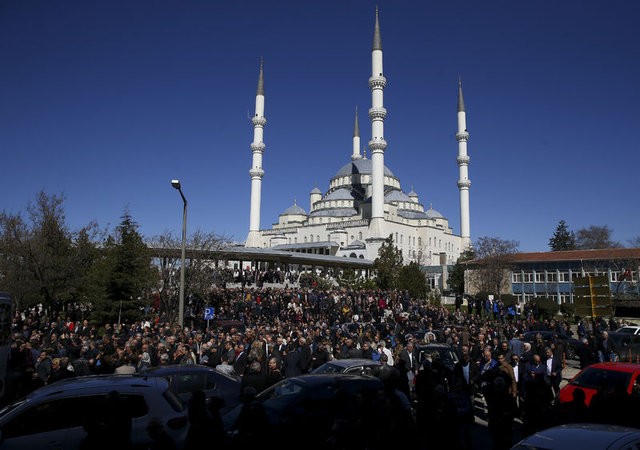 Tayfun Talipoğlu'nun cenaze töreninden kareler