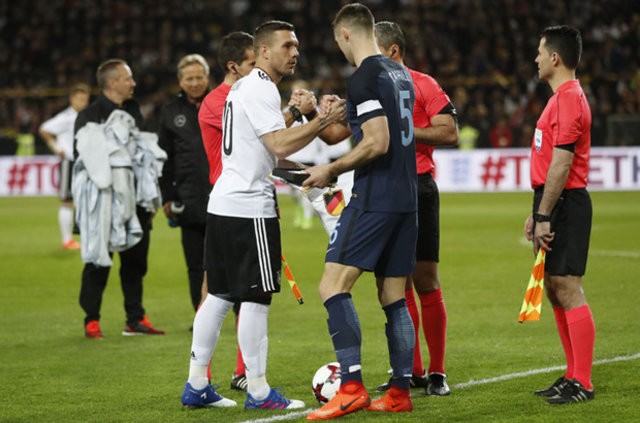 Lukas Podolski, Almanya Milli Takımı'na veda etti