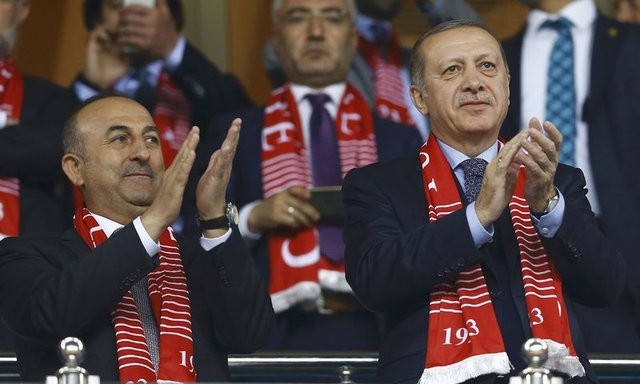 Erdoğan'dan Milli Takım'a moral dopingi