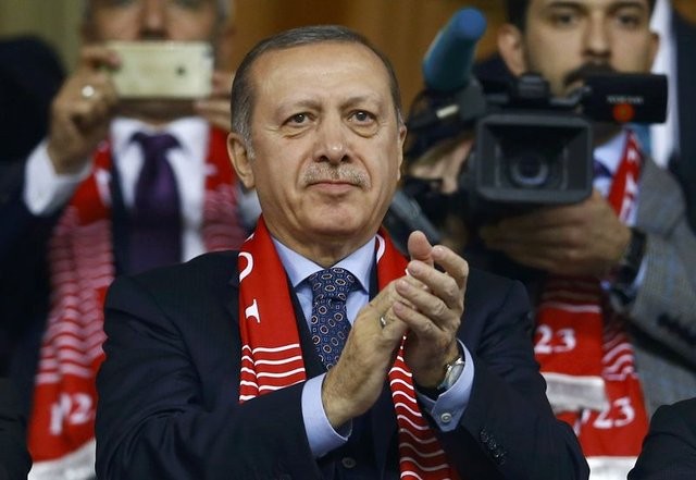 Erdoğan'dan Milli Takım'a moral dopingi