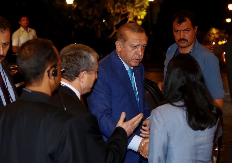 Erdoğan'a Hindistan'da coşkulu karşılama