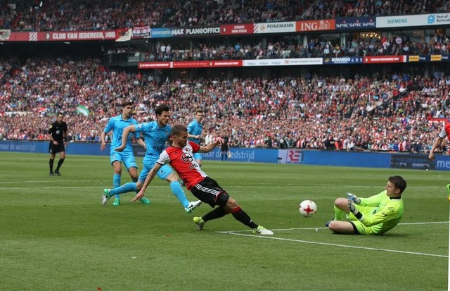 Hollanda'da şampiyon Feyenoord oldu