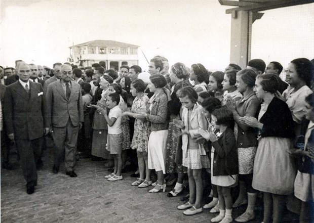 Atatürk’ün az bilinen fotoğrafları