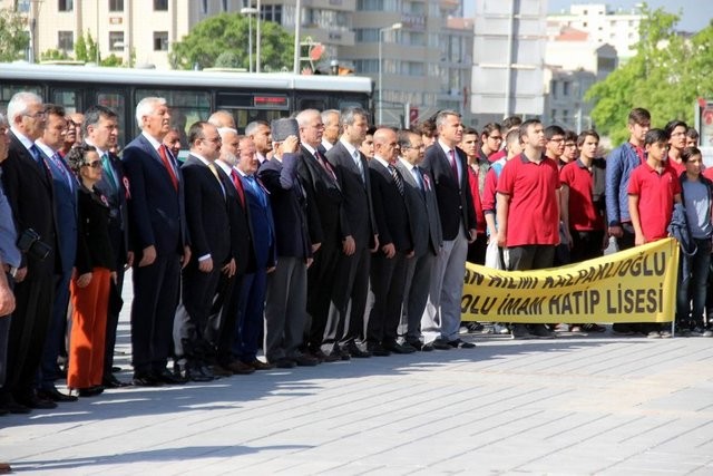 19 Mayıs bayramı tüm yurtta coşkuyla kutlandı