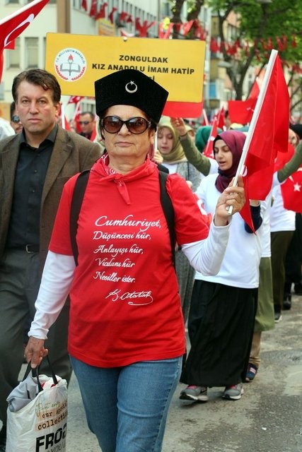 19 Mayıs bayramı tüm yurtta coşkuyla kutlandı