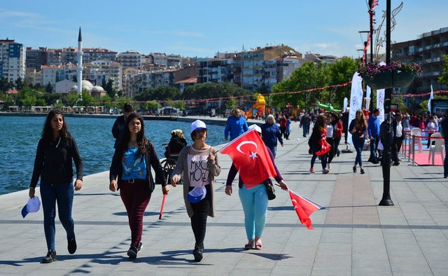 19 Mayıs bayramı tüm yurtta coşkuyla kutlandı