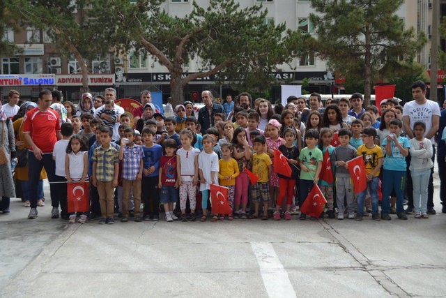 19 Mayıs bayramı tüm yurtta coşkuyla kutlandı