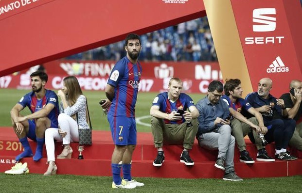 Arda Turan'ın şaşırtan görüntüsü