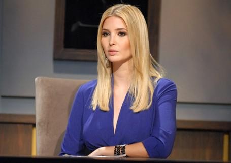 Ivanka Trump'ın ayakkabılarıyla işçileri dövmüşler!