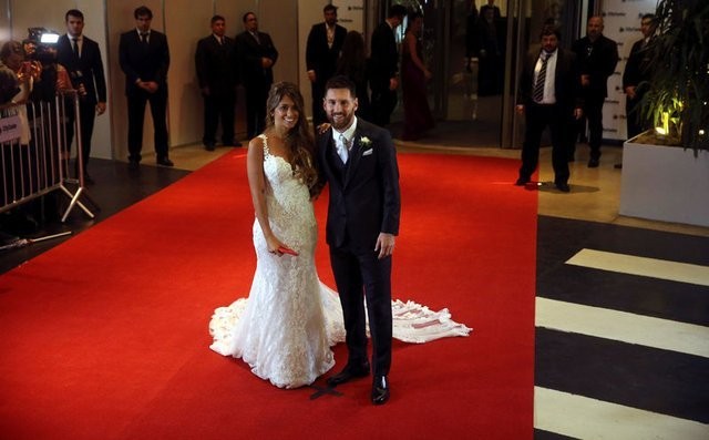 Lionel Messi ve Antonella Roccuzzo düğününden muhteşem kareler